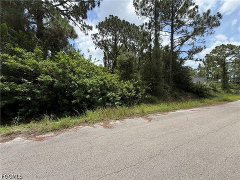 Tiny photo for 1504 Dixie Avenue, Lehigh Acres, FL 33972 (MLS # 2026031027)