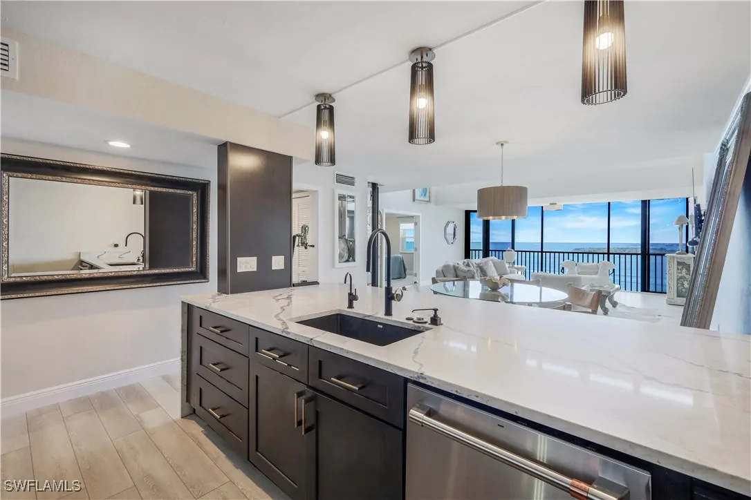 Fort Myers, Florida 33908, United States, 3 Bedrooms Bedrooms, ,3 BathroomsBathrooms,Residential,Active,132933