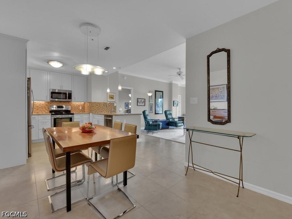 201 Arbor Lake Drive 404