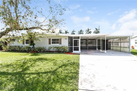 Photo of 1450 Mandel Road, Fort Myers, FL 33919 (MLS # 2025009785) Photo of 1450 Mandel Road, Fort Myers, FL 33919 (MLS # 2025009785)