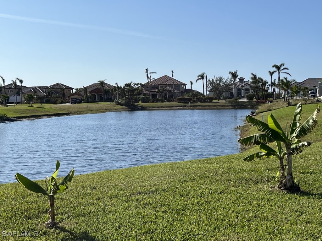 916 W Cape Estates Circle