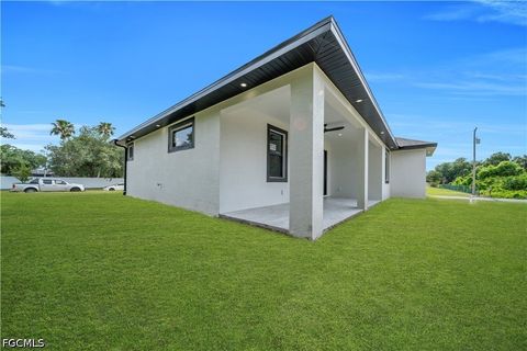 Tiny photo for 506 W 5th Street, Lehigh Acres, FL 33972 (MLS # 2026030674)