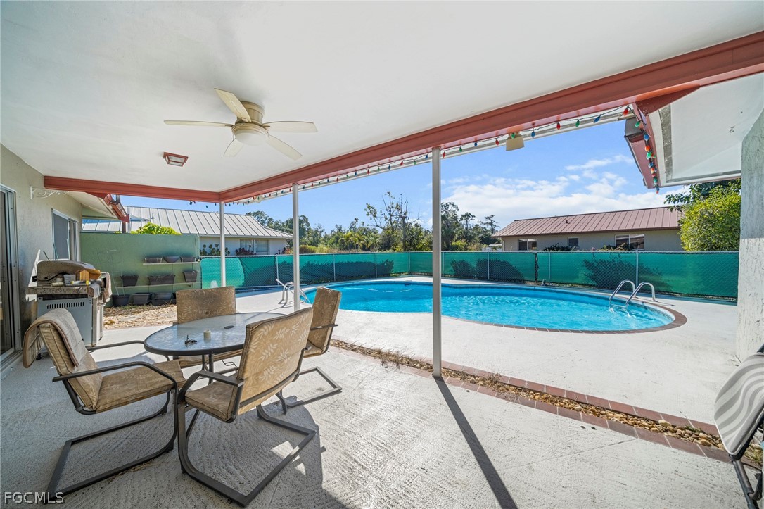 2172 Lochmoor Circle