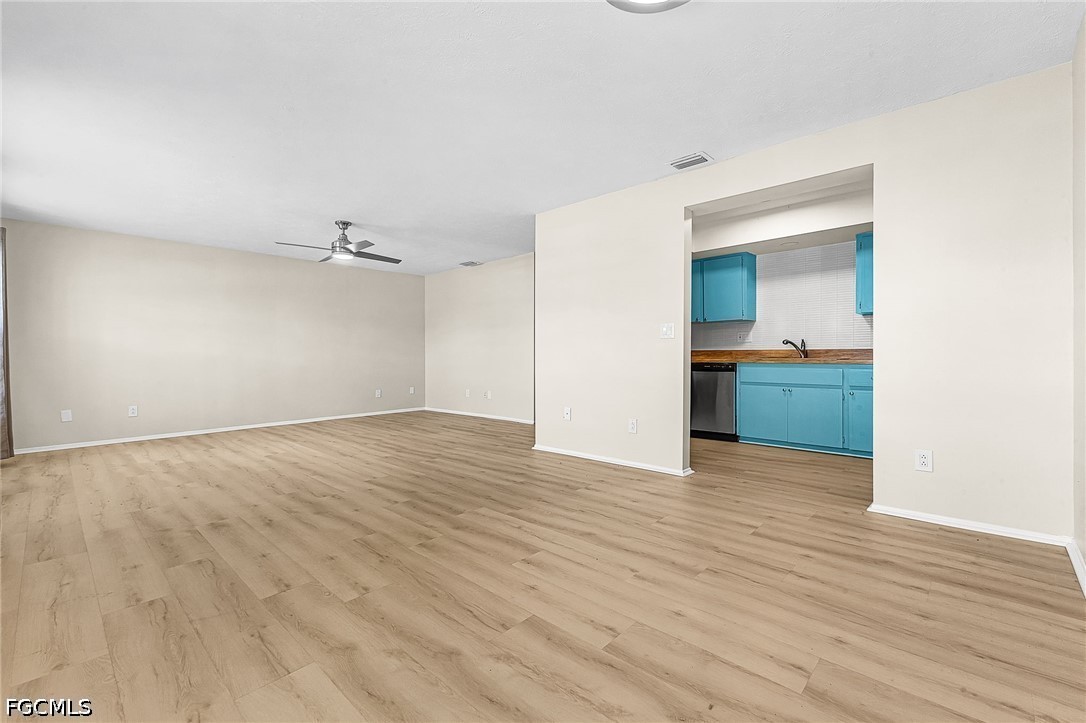 3906 SE 11th Place 604