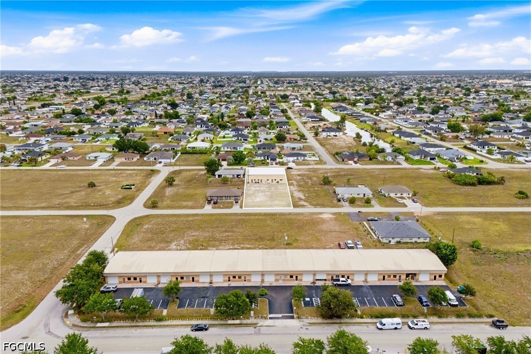 1009 NE 8th Terrace