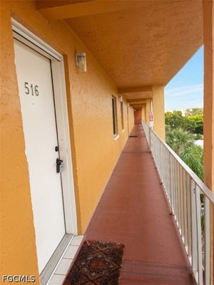 2366 E MALL DR APT 516, FORT MYERS, FL 33901 - Image 73750be1ae9b5dd4792e24d1f3fdf316/3782772866