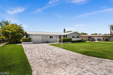 Tiny photo for 3014 SE 17th Avenue, Cape Coral, FL 33904 (MLS # 2026019320)