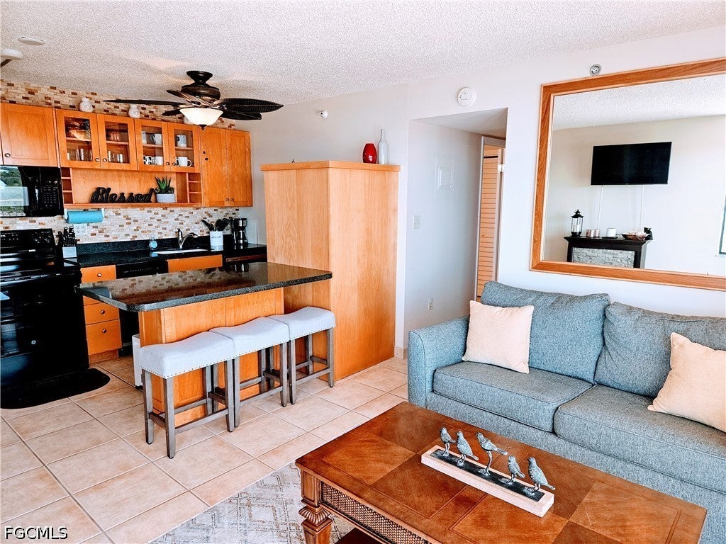8701 Estero Boulevard 801