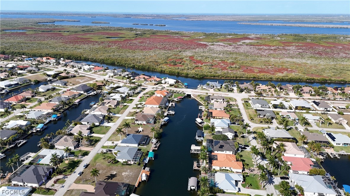 2823 SW 37th Terrace