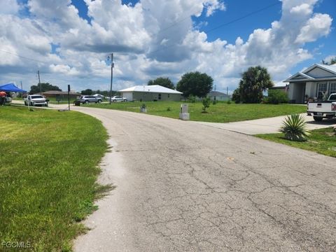 Tiny photo for Saturn Court, Labelle, FL 33935 (MLS # 2025012109)