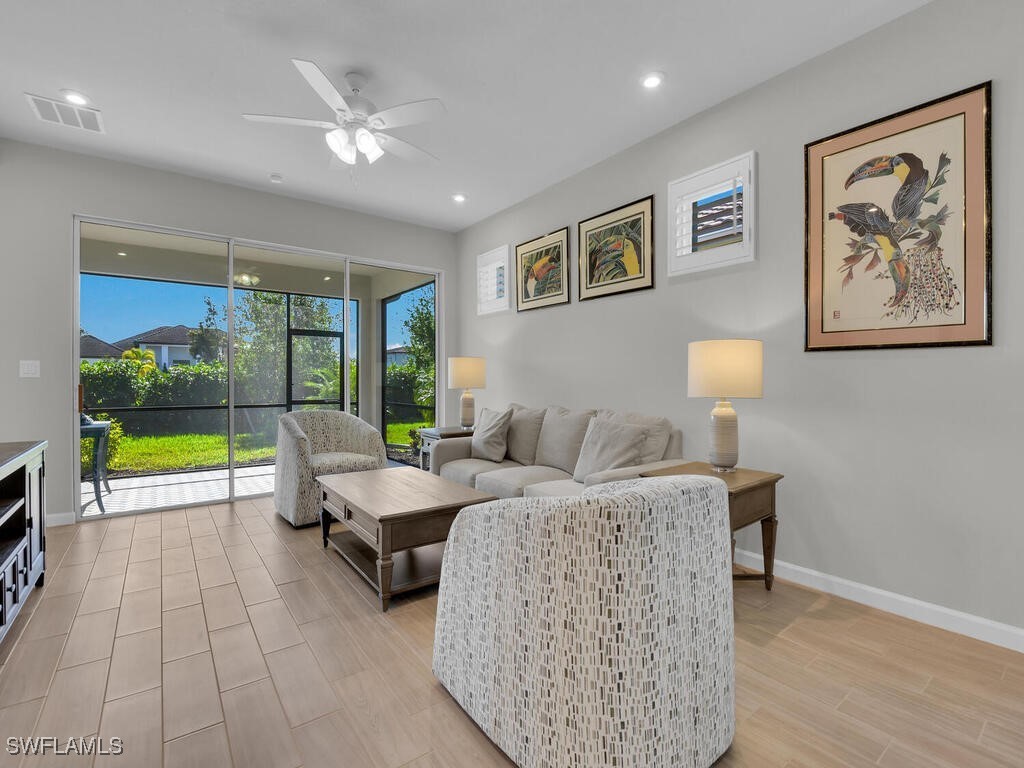 10325 Bonavie Cove Drive
