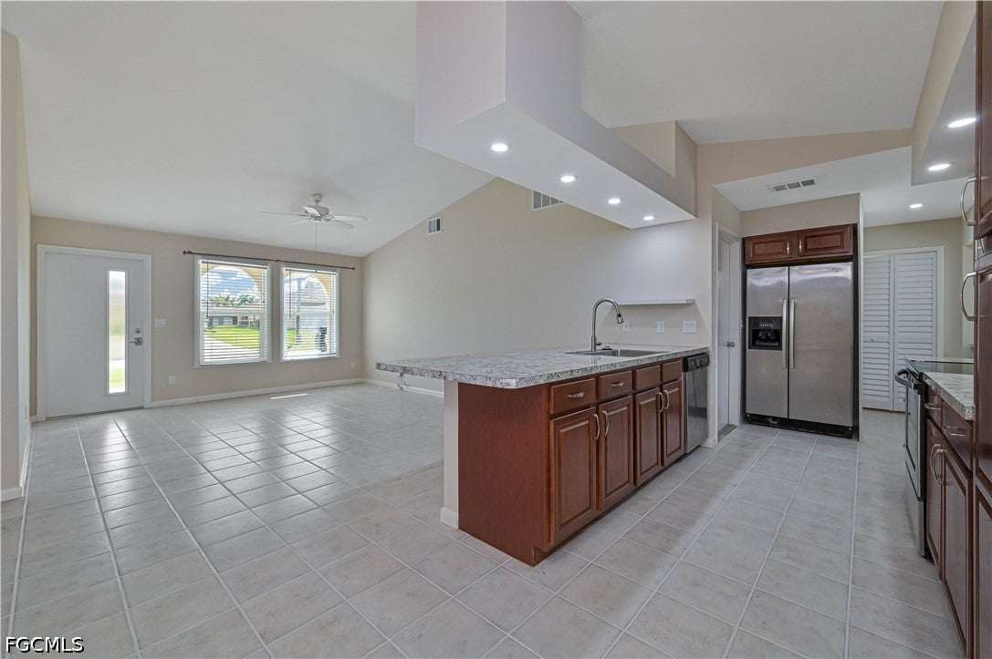 915 SW 31st Terrace