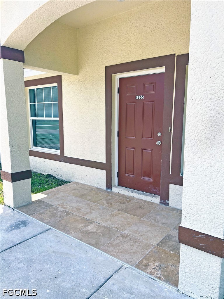 4653-4655 29th Street SW