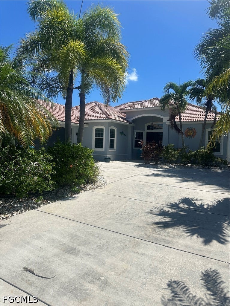 4311 SW 25th Place