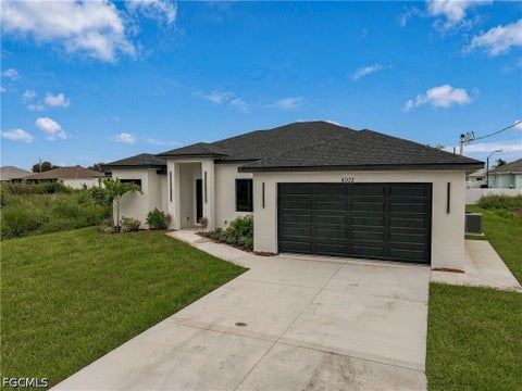 Tiny photo for 4002 20th Street SW, Lehigh Acres, FL 33976 (MLS # 2026039532)
