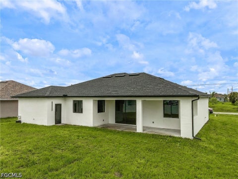 Tiny photo for 4002 20th Street SW, Lehigh Acres, FL 33976 (MLS # 2026039532)