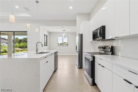 Tiny photo for 4002 20th Street SW, Lehigh Acres, FL 33976 (MLS # 2026039532)