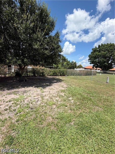 Tiny photo for 725 S Berner Road, Clewiston, FL 33440 (MLS # 2026036665)