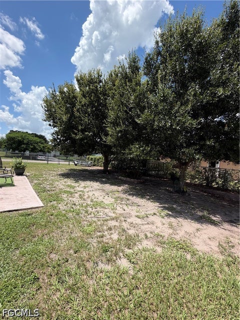 Tiny photo for 725 S Berner Road, Clewiston, FL 33440 (MLS # 2026036665)