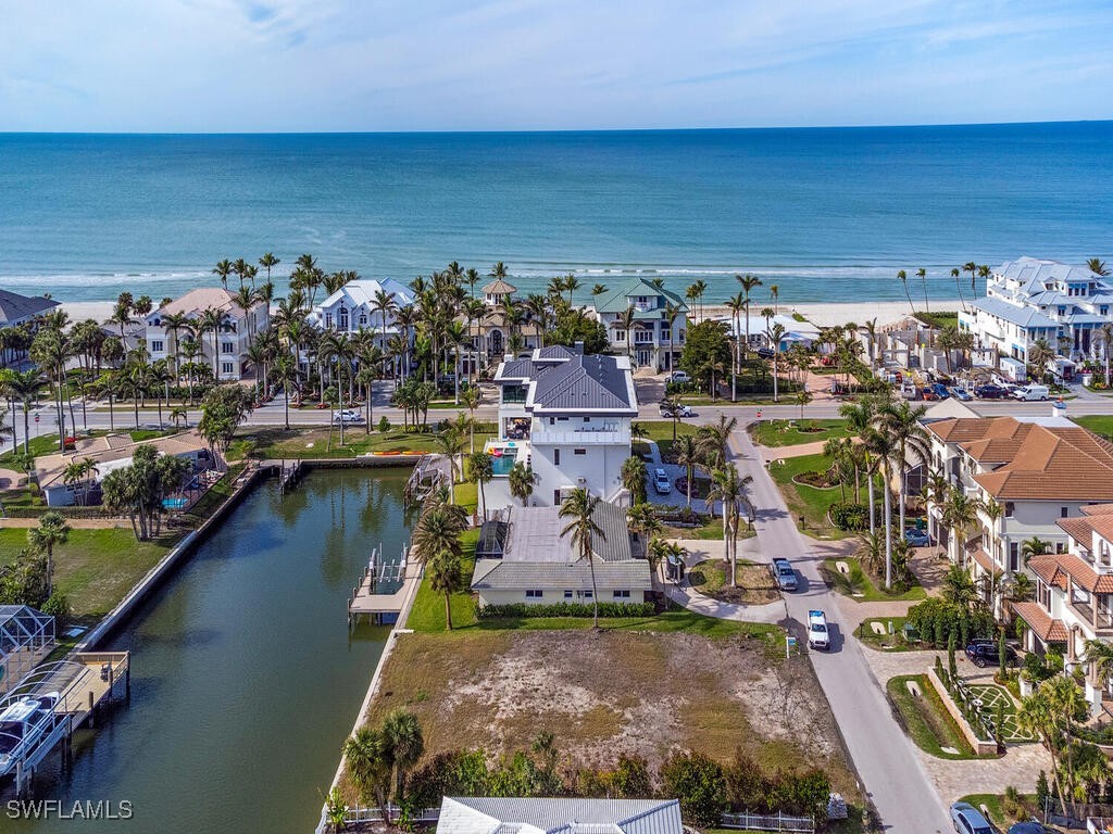 112 Seabreeze Avenue