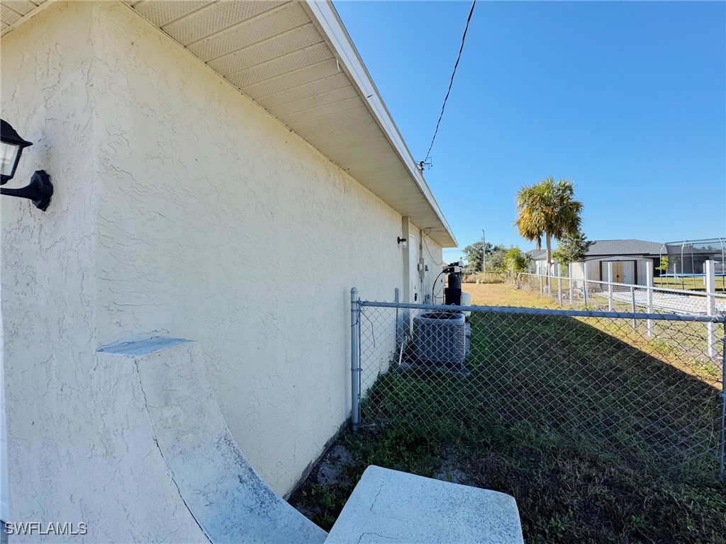3032 NW 5th Avenue