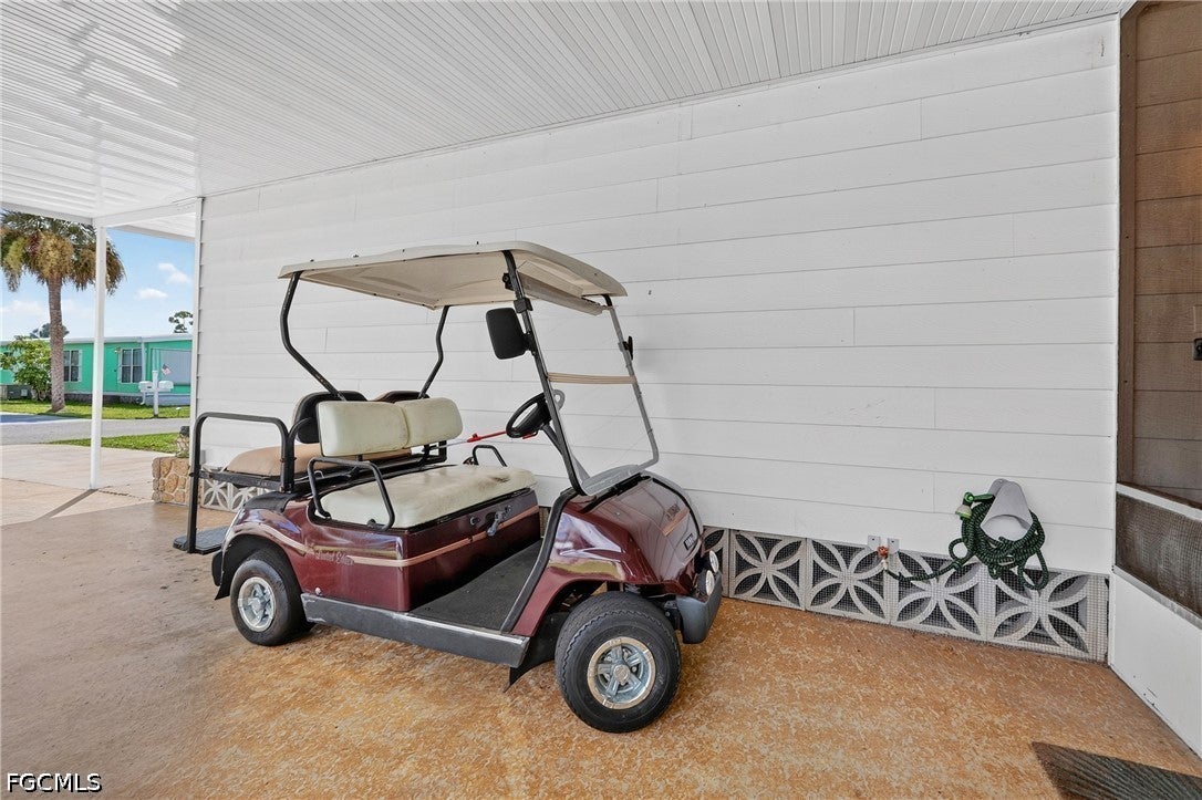 633 Forest Palm Court