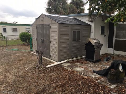 A home in NORTH FORT MYERS