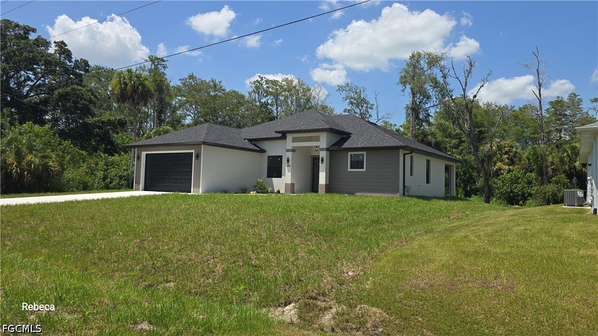 580 WOODVIEW Drive