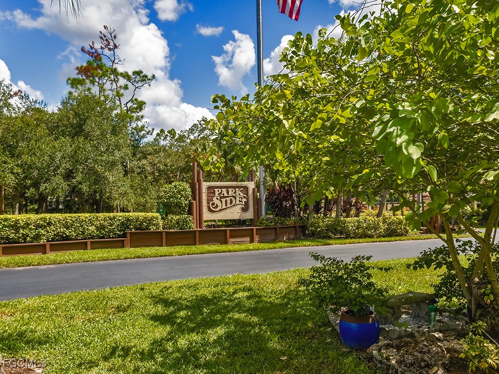 15206 Parkside Drive 201