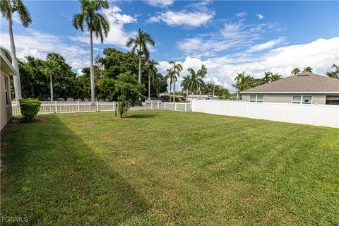 Tiny photo for 1401 Fountain Avenue, Fort Myers, FL 33919 (MLS # 2025009095)