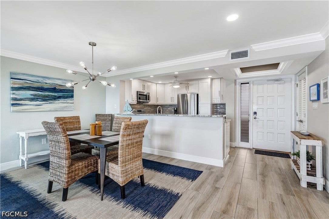6662 Estero Boulevard 308