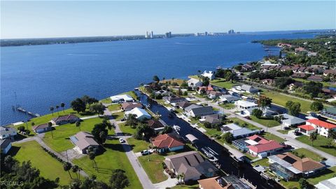 1823 Stevenson Road North Fort Myers FL 33917