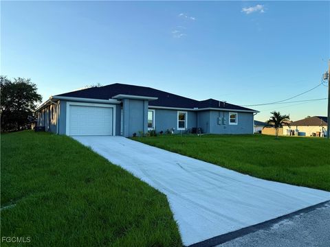 4501-4503 25th Street SW Lehigh Acres FL 33973