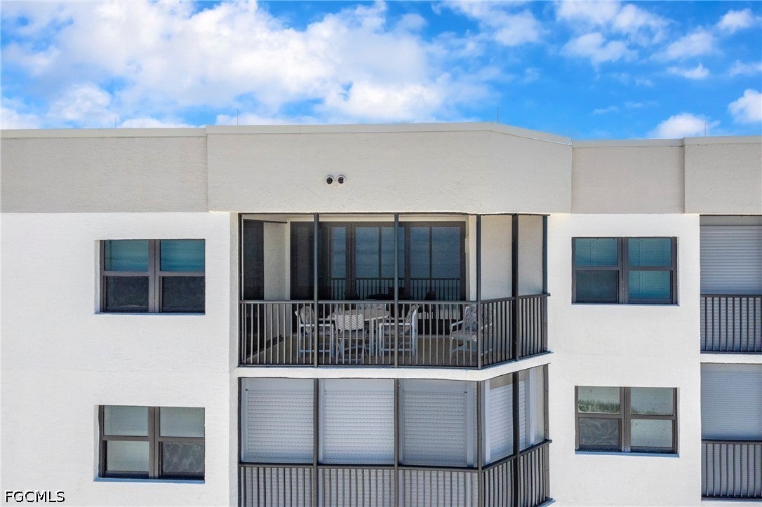 7650 Estero Boulevard 804