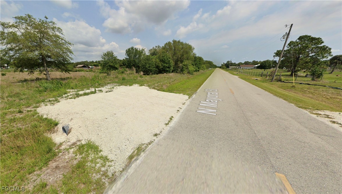 730 N Mayoral Street