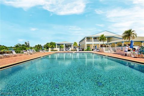 10482 Winchester Court Fort Myers FL 33908