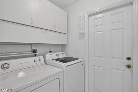 Tiny photo for 827 SW 29th Terrace, Cape Coral, FL 33914 (MLS # 2026026772)