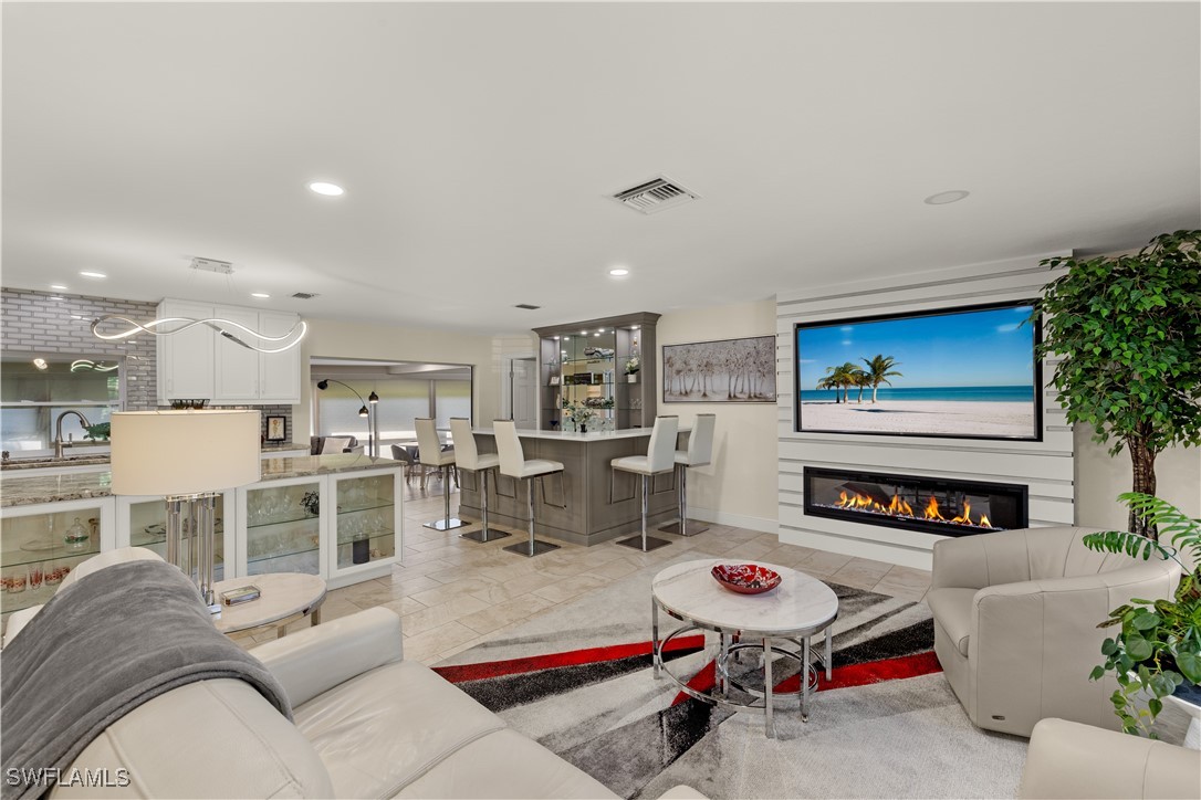 4476 Windjammer Lane