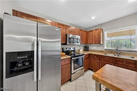 Tiny photo for 4005 SW 27th Avenue, Cape Coral, FL 33914 (MLS # 2026018722)