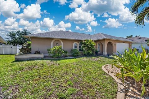 Tiny photo for 4005 SW 27th Avenue, Cape Coral, FL 33914 (MLS # 2026018722)
