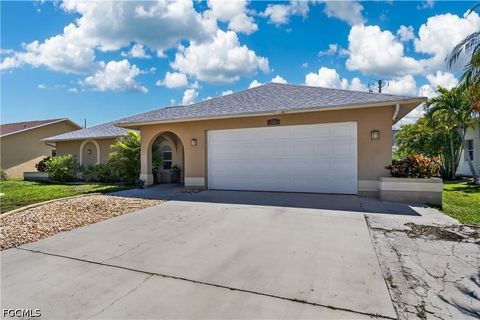 Tiny photo for 4005 SW 27th Avenue, Cape Coral, FL 33914 (MLS # 2026018722)