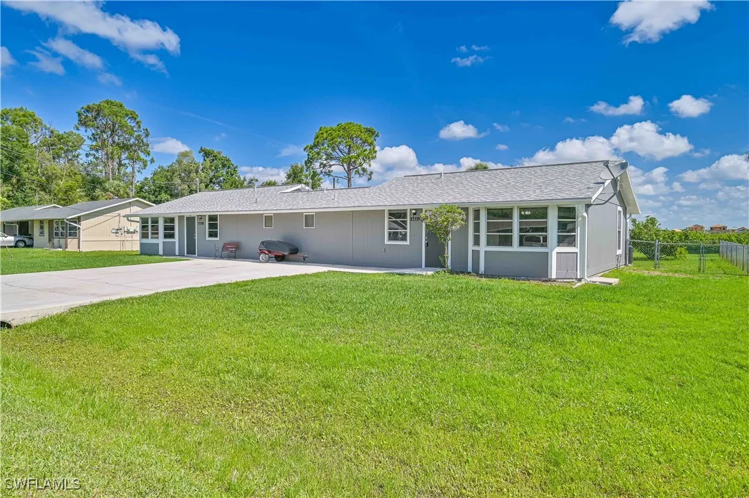 North Fort Myers, Florida 33917, United States, 6 Bedrooms Bedrooms, ,4 BathroomsBathrooms,Residential,Active,42498