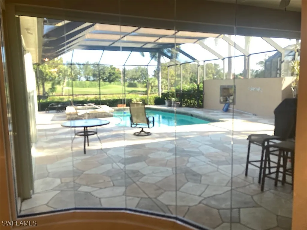 Estero, Florida 33928, United States, 3 Bedrooms Bedrooms, ,3 BathroomsBathrooms,Residential,Pending,257423