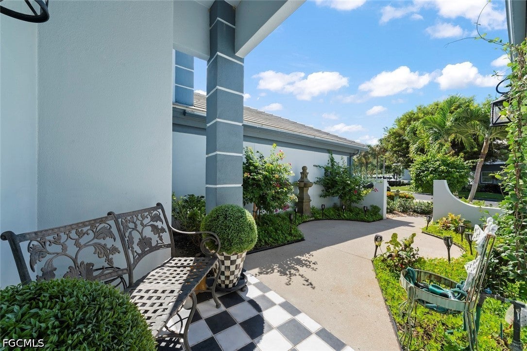 8032 Glen Abbey Circle