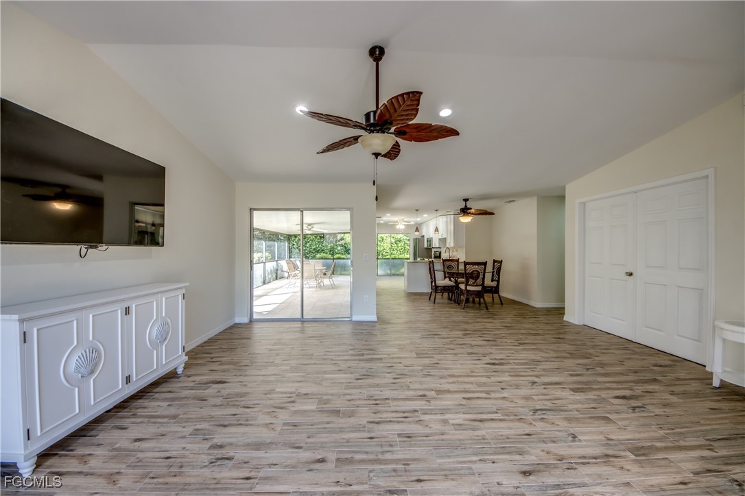 6425 Royal Woods Drive