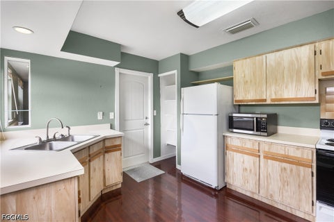 Tiny photo for 21680 N River Road, Alva, FL 33920 (MLS # 2026030615)