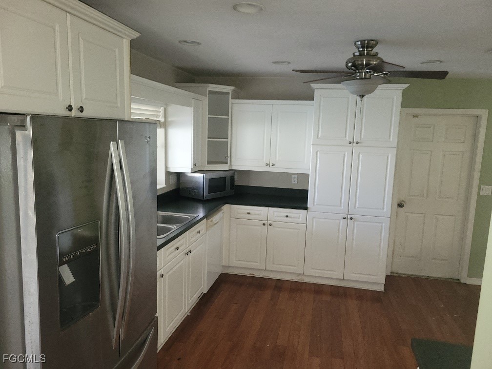 506 SW 28th Place