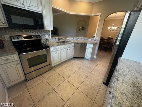 Tiny photo for 7850 Lake Sawgrass Loop #4111, Fort Myers, FL 33907 (MLS # 2026020545)