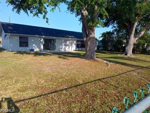 Tiny photo for 159 SE Santa Barbara Place, Cape Coral, FL 33990 (MLS # 2026023127)