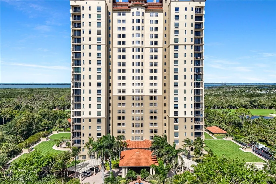Bonita Springs, Florida 34134, United States, 2 Bedrooms Bedrooms, ,3 BathroomsBathrooms,Residential,Active,228271